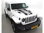 Jeep Wrangler Unlimited Hybride 280 KW plug inn 2.0T 80th Anniversary: In 06-2026 nieuw accu pakket bij Nefkens, waarde 15000! Airco, navi, dab, afneembare trekhaak, cruise, stuur en stoelverwarming, Apple carplay, hardtop, led koplampen, trailer ass, treeplanken