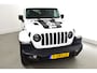 Jeep Wrangler Unlimited Hybride 280 KW plug inn 2.0T 80th Anniversary: In 06-2026 nieuw accu pakket bij Nefkens, waarde 15000! Airco, navi, dab, afneembare trekhaak, cruise, stuur en stoelverwarming, Apple carplay, hardtop, led koplampen, trailer ass, treeplanken