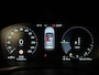 Volvo XC40 T5 Recharge Ultimate Dark | Trekhaak | Schuifdak | Harman Kardon | Parkeercamera | All Season banden | Adaptieve Cruise Control | Pilot Assist | BLIS Dode Hoek Detectie | Bestuurdersstoel elektrisch geheugen | Stoel en Stuurwielverwarming | Privacy Glass | 19 Inch | Passagiersstoel elektrisch | Microtech / alcantara bekleding met wit stiksel en bies | Zitting verlenging voorstoelen | Keyless Drive | Parkeersensoren voor+achter | Privacy Glass | Elektrisch bedienbare achterklep | Climate Control L+R | DAB Radio | Apple Carplay/Android Auto | Volvo On Call met mobiele App functie | Onyx Black Metallic |