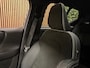Volvo XC40 T5 Recharge Ultimate Dark | Trekhaak | Schuifdak | Harman Kardon | Parkeercamera | All Season banden | Adaptieve Cruise Control | Pilot Assist | BLIS Dode Hoek Detectie | Bestuurdersstoel elektrisch geheugen | Stoel en Stuurwielverwarming | Privacy Glass | 19 Inch | Passagiersstoel elektrisch | Microtech / alcantara bekleding met wit stiksel en bies | Zitting verlenging voorstoelen | Keyless Drive | Parkeersensoren voor+achter | Privacy Glass | Elektrisch bedienbare achterklep | Climate Control L+R | DAB Radio | Apple Carplay/Android Auto | Volvo On Call met mobiele App functie | Onyx Black Metallic |