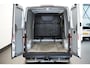 Volkswagen Crafter 2.0 TDI L3H2 3500KG EURO 6 - Airco - Navi - Cruise - €14.900,- Excl.