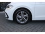 Volkswagen Polo 1.0 TSI Style / Facelift/ IQ light / Panorama/ Keyless Entry&Go / Camera/ Carplay/ Stoelverwarming/ All-season/ Virtual /