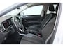 Volkswagen Polo 1.0 TSI Style / Facelift/ IQ light / Panorama/ Keyless Entry&Go / Camera/ Carplay/ Stoelverwarming/ All-season/ Virtual /