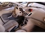 Ford Fiesta 1.4 Ghia Automaat / NL-auto / Clima / Cruise / Pdc / Trekhaak