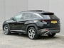 Hyundai Tucson 1.6 T-GDI PHEV Comfort Smart Sky 4WD / Dealer Onderhouden / SOH 100% / Panoramadak / Adaptief Cruise Control / Navigatie / Achteruitrijcamera / Apple Carplay & Android Auto / Stoel & Stuurverwarming / 19" LM Velgen / Elektrische Achterklep /