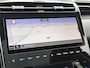 Hyundai Tucson 1.6 T-GDI PHEV Comfort Smart Sky 4WD / Dealer Onderhouden / SOH 100% / Panoramadak / Adaptief Cruise Control / Navigatie / Achteruitrijcamera / Apple Carplay & Android Auto / Stoel & Stuurverwarming / 19" LM Velgen / Elektrische Achterklep /