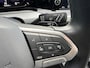 Volkswagen Golf 1.0 eTSI Life Business | AUTOMAAT | ADAPTIVE CRUISE | VIRTUAL COCKPIT | SFEERVERLICHTING | LED VERLICHTING | 17 INCH LMV | IQ DRIVE |