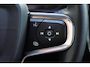 Volvo XC40 T4 Recharge Ultimate Dark | Stoelverwarming | Trekhaak | Parkeercamera | H/K | Pilot Assist | 20 Inch | BLIS | Keyless | Glossy Black
