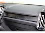 Volvo XC40 T4 Recharge Ultimate Dark | Stoelverwarming | Trekhaak | Parkeercamera | H/K | Pilot Assist | 20 Inch | BLIS | Keyless | Glossy Black