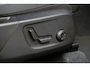 Volvo XC40 T4 Recharge Ultimate Dark | Stoelverwarming | Trekhaak | Parkeercamera | H/K | Pilot Assist | 20 Inch | BLIS | Keyless | Glossy Black