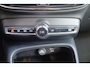 Volvo XC40 T4 Recharge Ultimate Dark | Stoelverwarming | Trekhaak | Parkeercamera | H/K | Pilot Assist | 20 Inch | BLIS | Keyless | Glossy Black