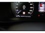 Volvo XC40 T4 Recharge Ultimate Dark | Stoelverwarming | Trekhaak | Parkeercamera | H/K | Pilot Assist | 20 Inch | BLIS | Keyless | Glossy Black