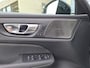 Volvo V60 T8 Plug-in hybrid AWD Plus Dark | Panoramadak | 360 camera