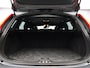 Volvo V60 2.0 T4 190PK Business Sport / Trekhaak / Parkeerverwarming / Verwarmbare Voorstoelen / Leder/Nubuck / Xenon / Volvo On Call /