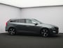 Volvo V60 2.0 T4 190PK Business Sport / Trekhaak / Parkeerverwarming / Verwarmbare Voorstoelen / Leder/Nubuck / Xenon / Volvo On Call /