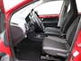 Volkswagen Up! 1.0 65PK | Airco | Achteruitrijcamera | Parkeersensoren achter | Lichtmetalen velgen |