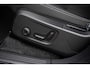 Volvo EC40 Single Motor Extended Range 82 kWh Ultra | Black Edition | Europa | Adaptive Cruise Control | BLIS | Panoramadak | Harman / Kardon | Nubuck | 360 Camera | 20" | Memory | Elektrische Stoelen | Stoelverwarming voor & achter | Stuuverwarming |