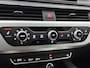 Audi A4 Avant 40 TFSI Sport S line black edition | Pano | Camera | Stoelverwarming |