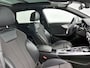 Audi A4 Avant 40 TFSI Sport S line black edition | Pano | Camera | Stoelverwarming |