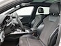 Audi A4 Avant 40 TFSI Sport S line black edition | Pano | Camera | Stoelverwarming |