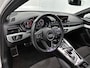 Audi A4 Avant 40 TFSI Sport S line black edition | Pano | Camera | Stoelverwarming |