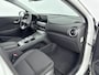 Hyundai Kona Electric EV Fashion 64 kWh | WLTP 484km | Warmtepomp | Stoel + stuurverwarming | Dodehoek | Head-up display |