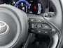 Toyota Yaris 1.5 Hybrid 115 Dynamic | Apple Carplay / Android Auto | Keyless | Adaptive Cruise | Clima | Camera | LED | 16 inch