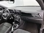 Volkswagen T-Roc 1.0 TSI Style | Panodak | Camera | Stoelverwarming | Adaptive Cruise |