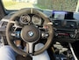 BMW 1-Serie M135i High Executive / AUTOMAAT / SCHUIFDAK / LEER / NAVI / HARMAN KARDON