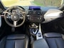 BMW 1-Serie M135i High Executive / AUTOMAAT / SCHUIFDAK / LEER / NAVI / HARMAN KARDON