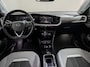 Opel Mokka-e Electric Level 3 50 kWh / Navigatie via Carplay / Camera / LED / Parkeersensoren / 17'' LMV /