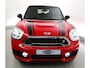 MINI Countryman Mini Cooper S E ALL4 Chili: keyless entry, stoelhoogte vest, HUD, stoelverw, Harman Kardon, parkhulp, achtercamera, navi, airco, mistlapen voor, DSC