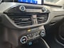 Ford Kuga 2.5 PHEV 225 pk Titanium | Camera | Navi | Clima | Cruise | Keyless entry | SOH 95,4% | 17" | 4 seiz. banden |