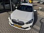 BMW 1-Serie 118i 136PK AUTOMAAT M SPORT APPCARPLAY/NAVI/SFEER/ DIGICOCKPIT/LED/2XPDC/KUIPZETELS/M-AERODYNAMICA/S&S/CLIMA/MEDIA/BTA - 1 EIG./NL AUTO/KM = NAP
