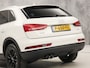 Audi Q3 1.4 TFSI Blackpack Sport 150Pk Automaat (NAVIGATIE, CLIMATE, STOELVERWARMING, GETINT GLAS, SPORTSTOELEN, BLUETOOTH, NIEUWE APK, NIEUWSTAAT)