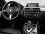 BMW 1-Serie 118i M Sport High Executive Automaat (GROOT NAVI, M PAKKET, MEMORY SEAT, LEDER, STOELVERWARMING, SPORTSTOELEN, FLIPPERS, GETINT GLAS, NIEUWSTAAT)