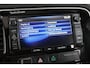 Mitsubishi Outlander 2.0 PHEV instyle Schuifdak, Dealeronderhouden, Trekhaak, Volleder,