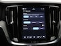 Volvo V60 T8 PLUG-IN HYBRID PLUS DARK SCHUIFDAK 360GR CAM HARMAN KARDON TREKHAAK