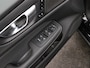 Volvo V60 T8 PLUG-IN HYBRID PLUS DARK SCHUIFDAK 360GR CAM HARMAN KARDON TREKHAAK
