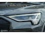 Audi e-tron Sportback 55 quattro S edition 95 kWh | HUD | Bang & Olufsen | RS-zetels | Nightvision | 23" velgen | Pano | 360 camera | Digital Matrix Led | Clima achterin | Stoel en stuurwielverw. | Unieke S Look
