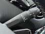 Peugeot 2008 1.2 PureTech Allure | Navigatie | Parkeersensoren achter | Cruise Control | 16'' Lichtmetalen velgen |