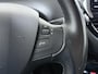 Peugeot 2008 1.2 PureTech Allure | Navigatie | Parkeersensoren achter | Cruise Control | 16'' Lichtmetalen velgen |