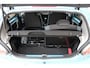 Toyota Aygo 1.0 VVT-i Dynamic Blue | 14” Lichtmetalen velgen | buitenspiegels en deurgrepen in blauw | stootlijsten zijkant in blauw (alleen i.c.m Cool Soda Blue) | instrumentringen in blauw | bekleding blauw