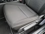 Hyundai Kona Electric Comfort Smart 65.4 kWh / SOH 99% / Fabrieksgarantie tot 05-2030 / Stuur- & Stoelverwarming / CCS snelladen / Warmtepomp / All season banden / Rondomzicht camera / Keyless Entry/Start / Elektrische achterklep / Apple Carplay Android Auto /