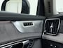 Volvo XC90 T8 455pk AWD Ultra Dark / Luchtvering / Bowers&Wilkins Audio / Trekhaak / Massage / Ventilatie / Gelaagd Glas / 21" + All Season / 360 Camera / Full-LED / Head-Up / Lederen Dashboard /