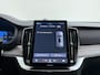 Volvo XC90 T8 455pk AWD Ultra Dark / Luchtvering / Bowers&Wilkins Audio / Trekhaak / Massage / Ventilatie / Gelaagd Glas / 21" + All Season / 360 Camera / Full-LED / Head-Up / Lederen Dashboard /