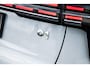 Lynk & Co 01 1.5 Plug-in Hybrid More | Trekhaak | PHEV | Two-Tone | Panoramadak | Infinity by Harman Audio | 360 Graden Camera | Parkeersensoren | Lichtmetalen Velgen 20 inch | Keyless Entry | Elektrische Achterklep | LED Koplampen Adaptief | Privacy Glas | Stoelverwarming | Cruise Control Adaptief | Dodehoekdetectie Navigatie | Apple Carplay | Android Auto