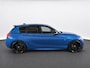 BMW 1-Serie 120i M Sport Shadow Line High Executive Harman Kardon Parkeerhulp Cruise Control Stoelverwarming Full Led Leder Climate Control Lichtmetalen velgen