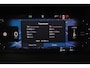 Volvo S60 Recharge T8 AWD Ultimate Dark - Panorama/schuifdak - IntelliSafe Assist & Surround - Bowers & Wilkins audio - Adaptieve LED koplampen - Parkeercamera achter - Verwarmde voorstoelen, stuur & achterbank - Parkeersensoren voor & achter - Elektr. bedienb. voorstoelen met geheugen - Head up display - Inklapbare trekhaak - 19' LMV