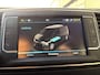 Peugeot e-Expert DC 75 kWh (Stoelverwarming - 2x Schuifdeuren - Keyless Entry - Laadruimte betimmering - Automatische Airco - Navigatie - Parkeersensoren V+A - Apple Carplay)